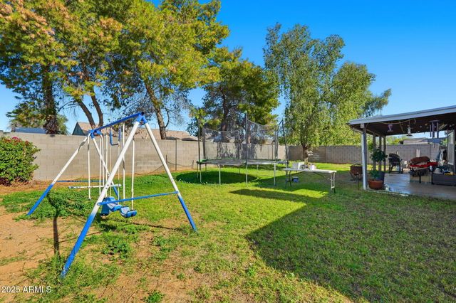 7052 W TURQUOISE Avenue, Peoria, AZ 85345