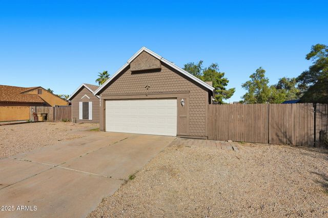 7052 W TURQUOISE Avenue, Peoria, AZ 85345