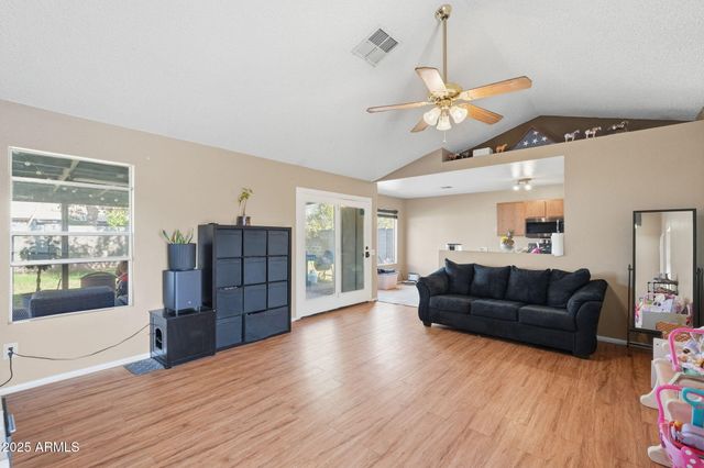 7052 W TURQUOISE Avenue, Peoria, AZ 85345