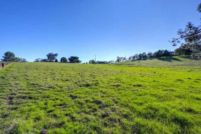 3901 Luneman, Placerville, CA 95667