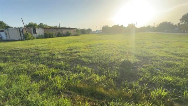 308 20th Street, Dickinson, TX 77539