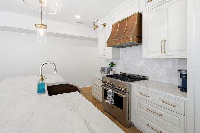 44 State Street A, Charleston, SC 29401