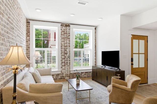 44 State Street A, Charleston, SC 29401