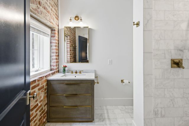 44 State Street A, Charleston, SC 29401