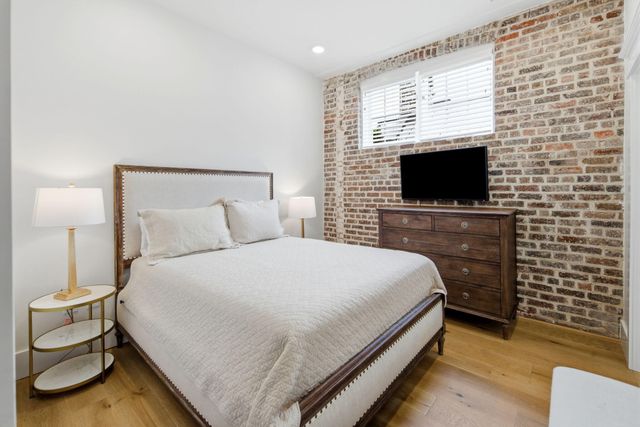 44 State Street A, Charleston, SC 29401