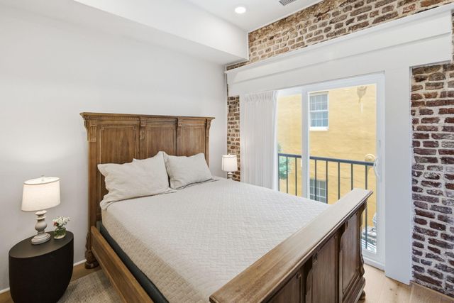 44 State Street A, Charleston, SC 29401