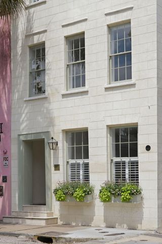 44 State Street A, Charleston, SC 29401