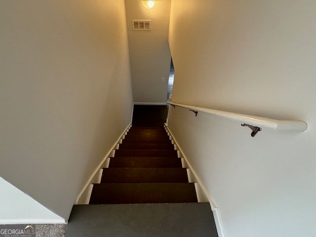 577 Deadwood Trail, Locust Grove, GA 30248