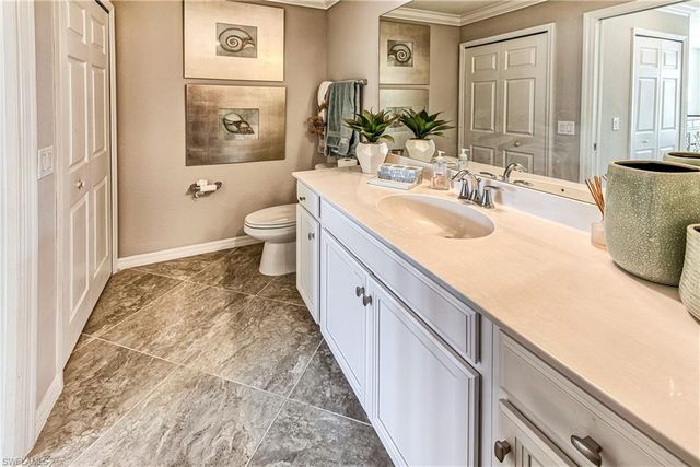 9572 Trevi CT 5015, Naples, FL 34113