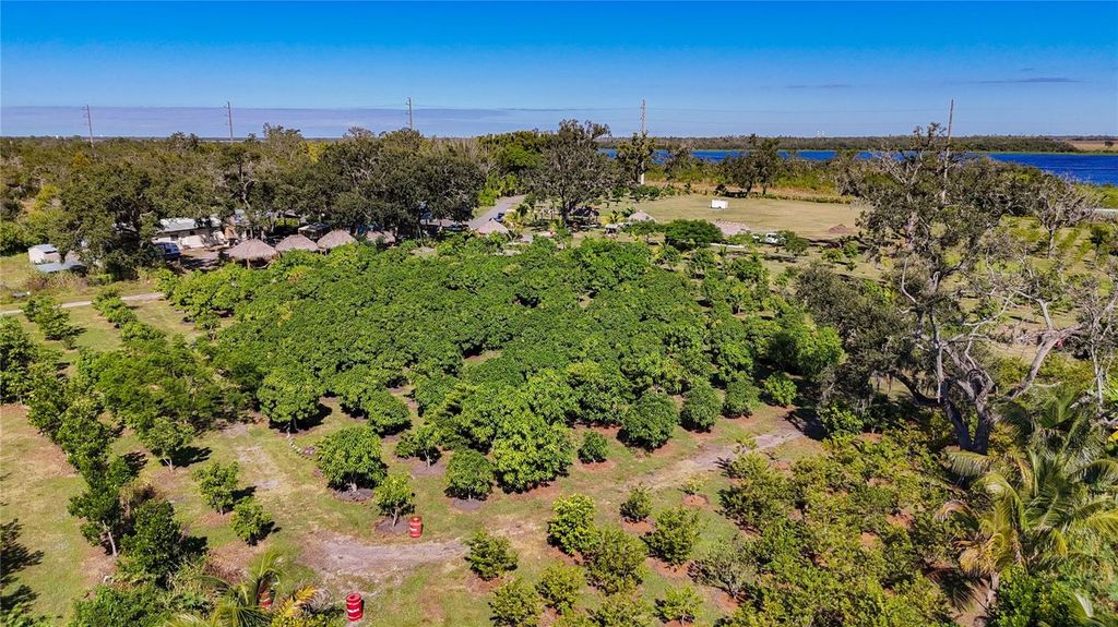 Image 48 of property listing at 21552 E STATE ROAD 64, Bradenton, FL 34212