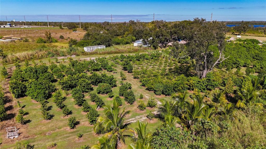 Image 52 of property listing at 21552 E STATE ROAD 64, Bradenton, FL 34212