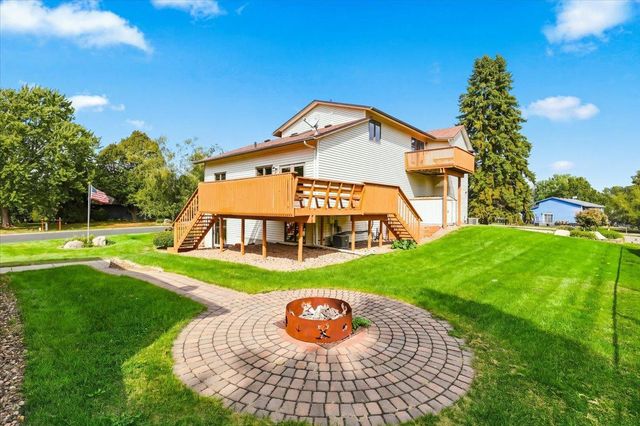 8006 Cooper Avenue, Inver Grove Heights, MN 55076