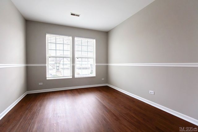 3321 Bromley Lane, Aurora, IL 60502