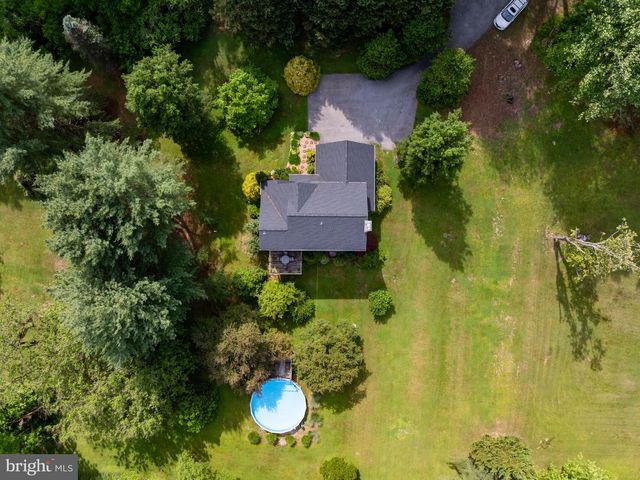 12215 MARC LN, Glen Arm, MD 21057