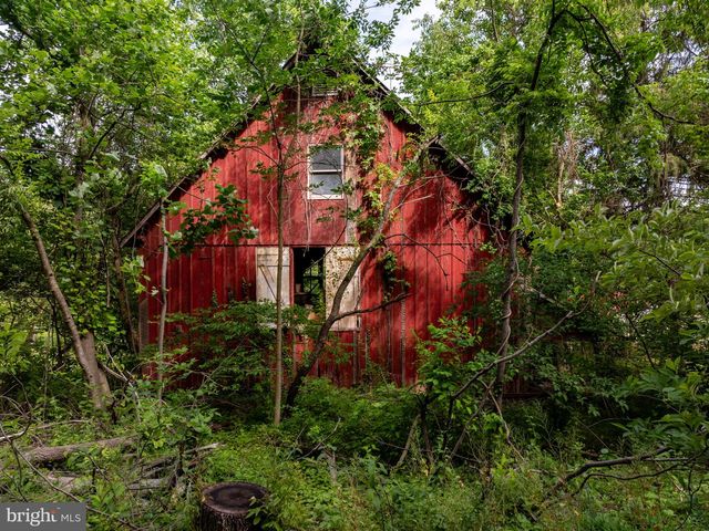 12215 MARC LN, Glen Arm, MD 21057