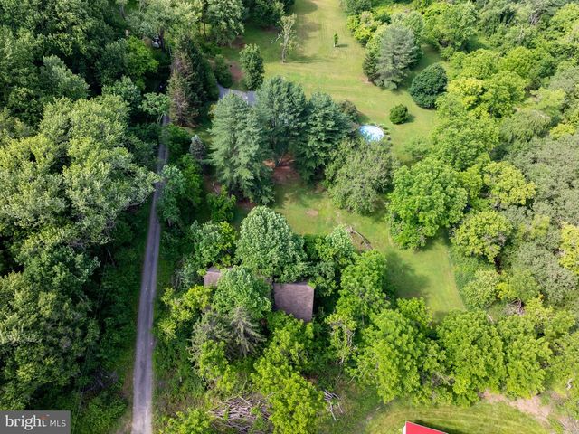 12215 MARC LN, Glen Arm, MD 21057