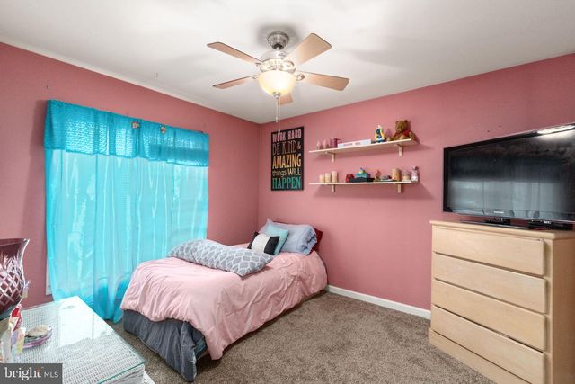 12215 MARC LN, Glen Arm, MD 21057