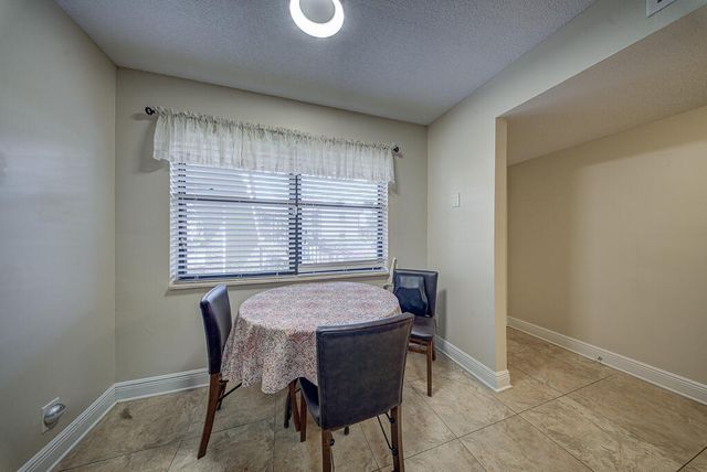 7650 Tahiti Lane 105, Lake Worth, FL 33467