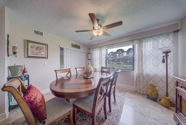7650 Tahiti Lane 105, Lake Worth, FL 33467