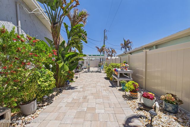 515 Royal Palm Boulevard, Satellite Beach, FL 32937