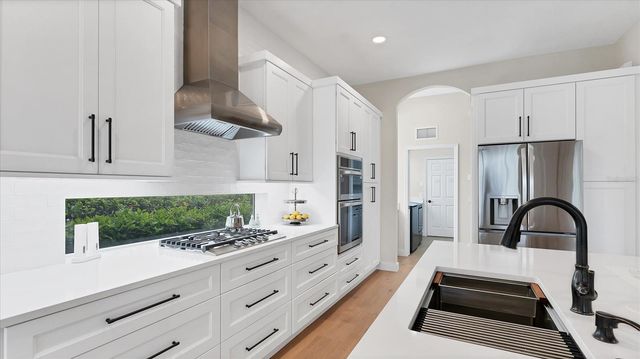 8330 ABINGDON COURT, University Park, FL 34201