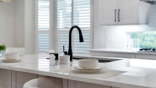 8330 ABINGDON COURT, University Park, FL 34201