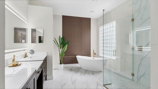 8330 ABINGDON COURT, University Park, FL 34201