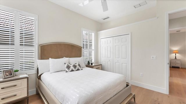 8330 ABINGDON COURT, University Park, FL 34201