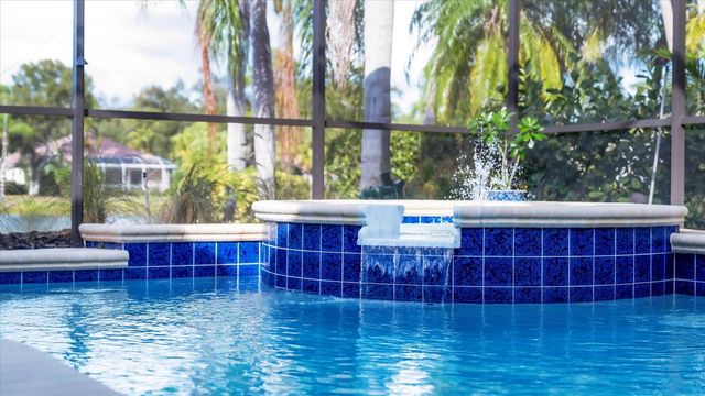 8330 ABINGDON COURT, University Park, FL 34201