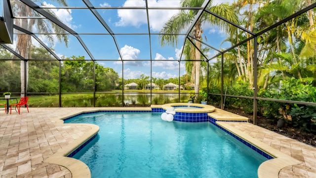 8330 ABINGDON COURT, University Park, FL 34201