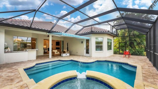 8330 ABINGDON COURT, University Park, FL 34201