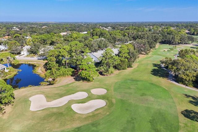 8330 ABINGDON COURT, University Park, FL 34201