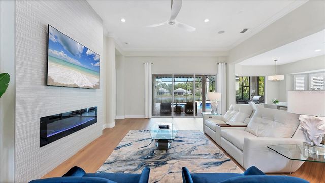 8330 ABINGDON COURT, University Park, FL 34201