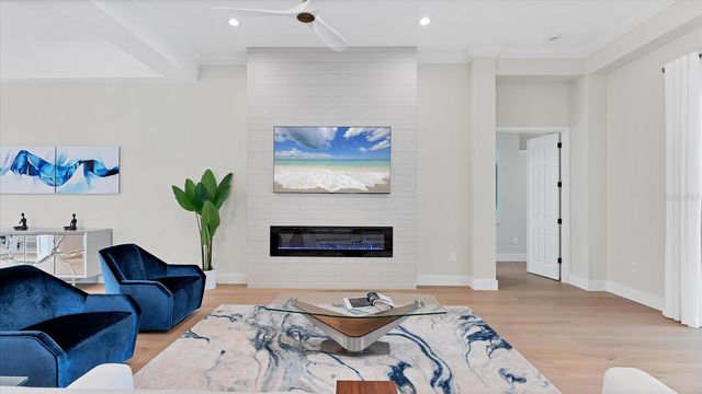 8330 ABINGDON COURT, University Park, FL 34201