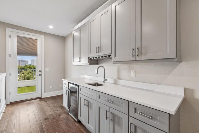 2442 W MISSISSIPPI AVENUE 14, Tampa, FL 33629