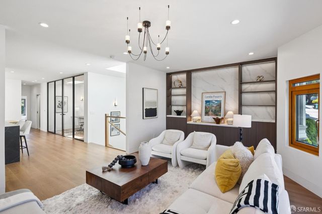 722 17th Avenue, San Francisco, CA 94121