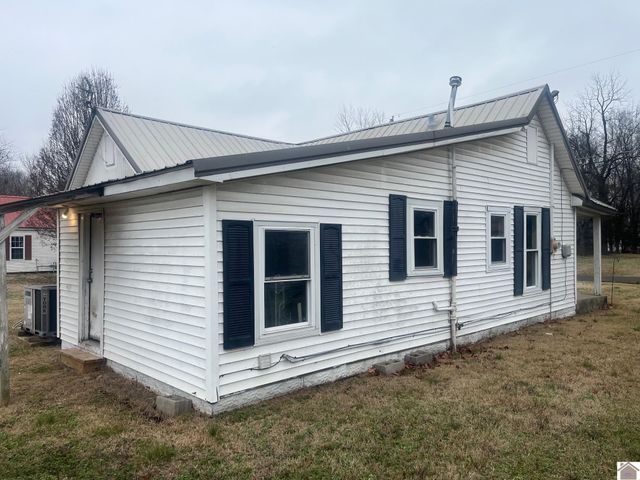 2032 Center St., Paducah, KY 42003