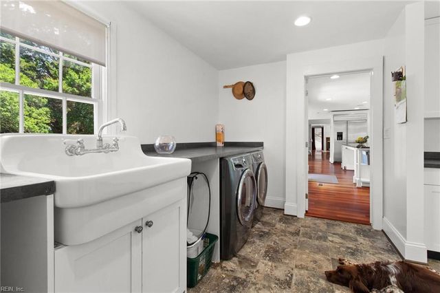 5523 White Hall RD, Gloucester, VA 23061