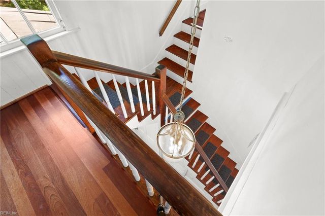 5523 White Hall RD, Gloucester, VA 23061