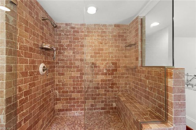 5523 White Hall RD, Gloucester, VA 23061