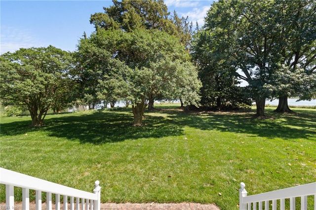 5523 White Hall RD, Gloucester, VA 23061