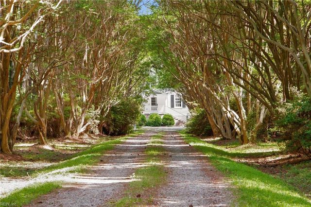 5523 White Hall RD, Gloucester, VA 23061