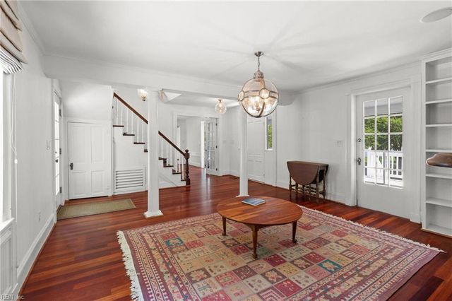 5523 White Hall RD, Gloucester, VA 23061