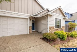 2183 Laurine Ct NE, Salem, OR 97301
