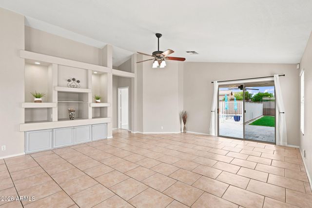 9917 N 93RD Drive, Peoria, AZ 85345