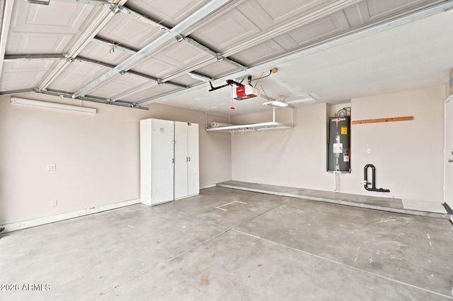 9917 N 93RD Drive, Peoria, AZ 85345