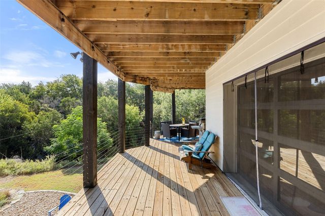 1289 Lakeshore DR, Spicewood, TX 78669