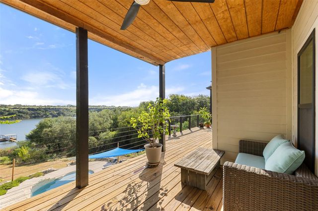 1289 Lakeshore DR, Spicewood, TX 78669
