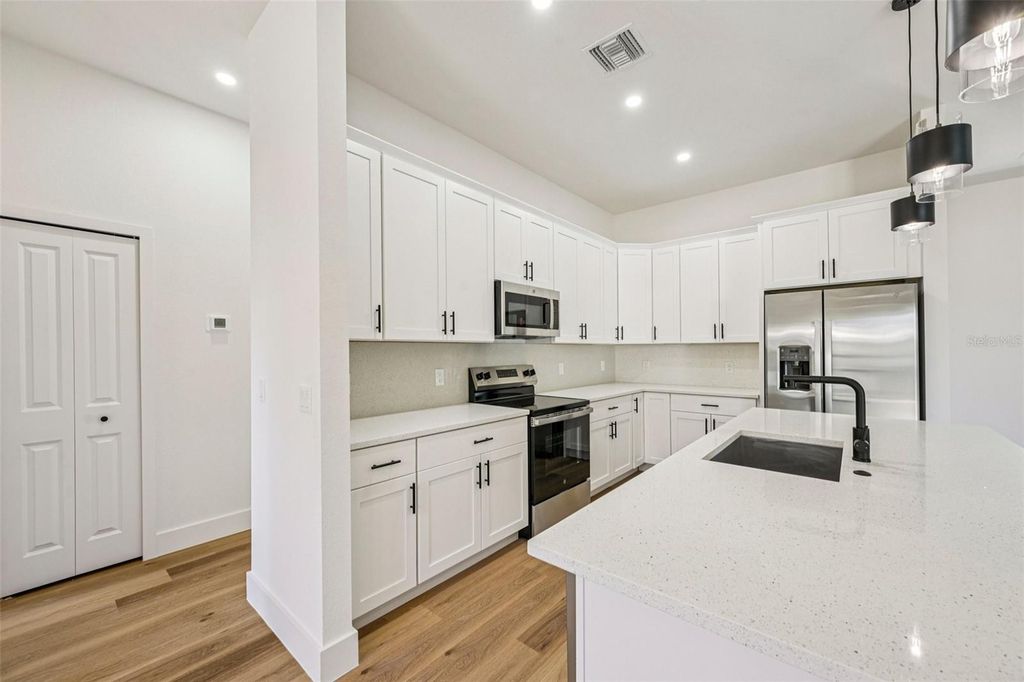 Image 11 of property listing at 1792 RADA LANE, North Port, FL 34288