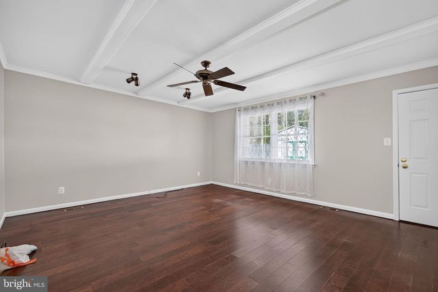 22 MIDWOOD RD, Marlton, NJ 08053